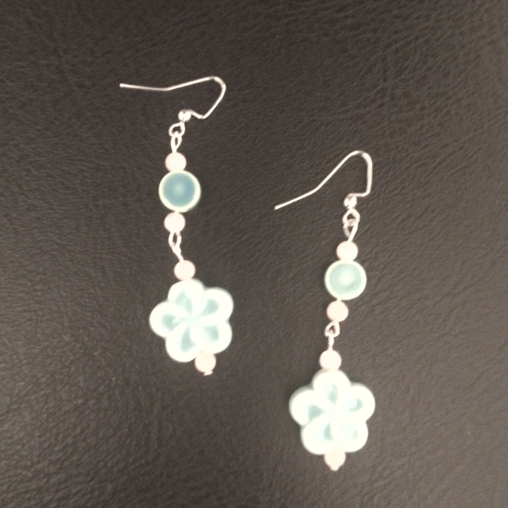 Earrings - Picture 4 of 6